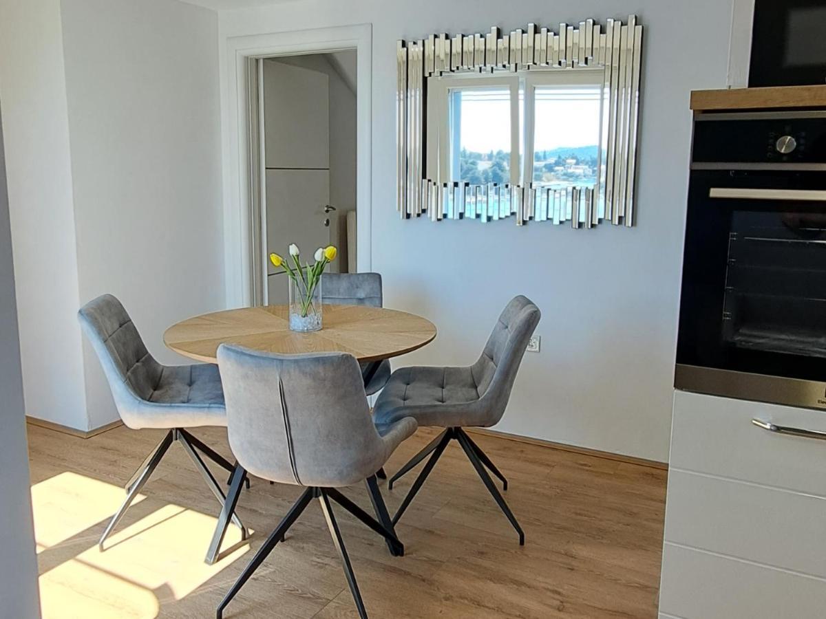 Apartment Kika Rogoznica (Sibenik-Knin)