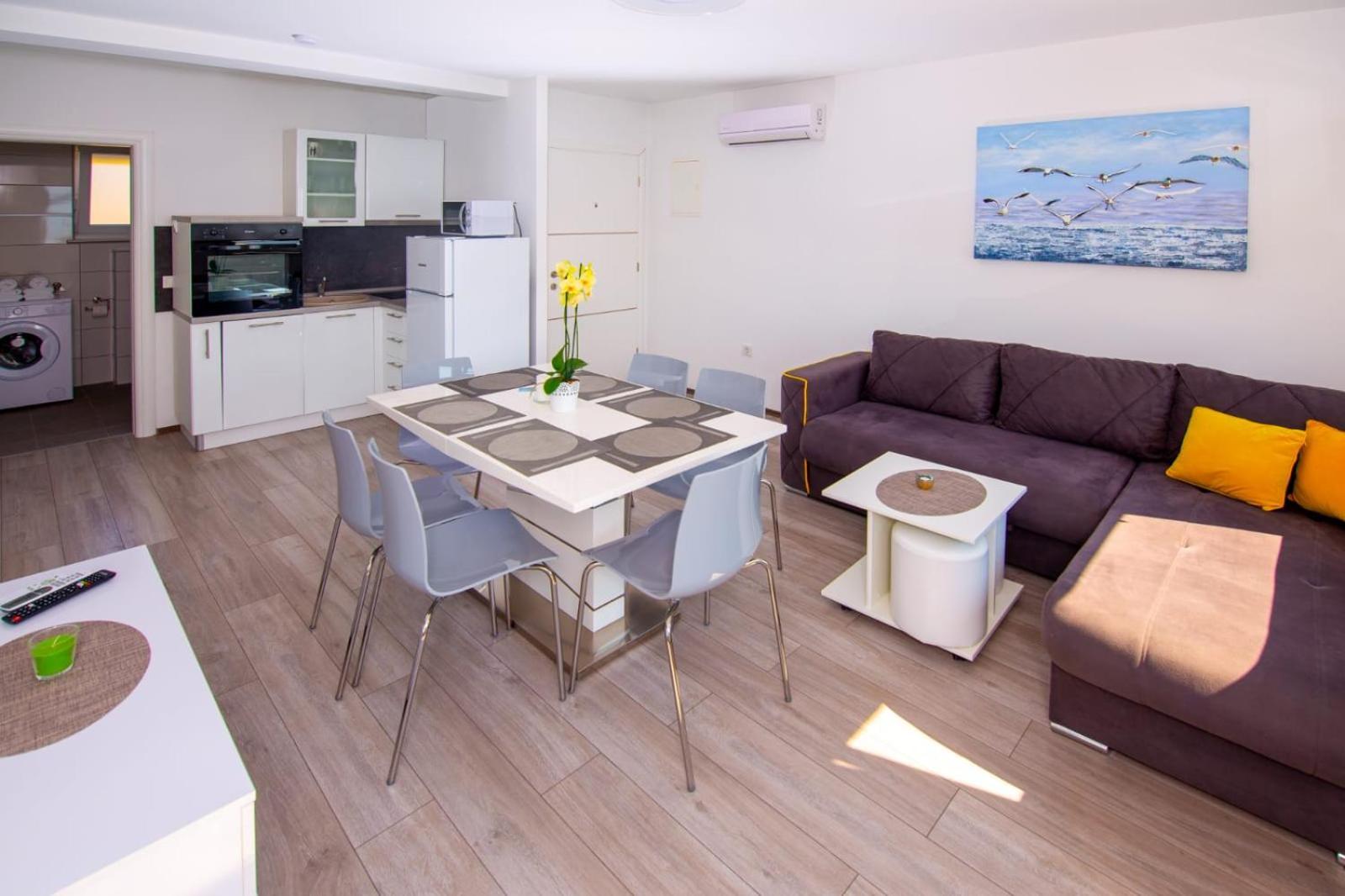 Apartment Kika *
